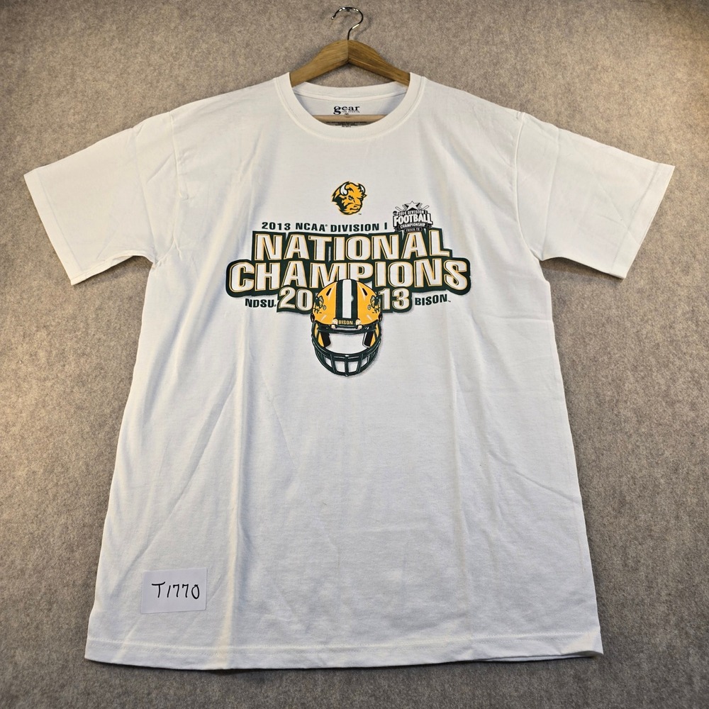 Gear For Sports NDSU Bison 2013 NCAA National Champions White T-Shirt Mens M